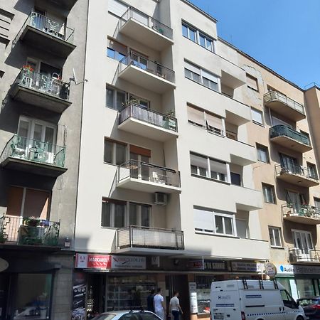 Fornax Home With Balcony Βουδαπέστη Εξωτερικό φωτογραφία